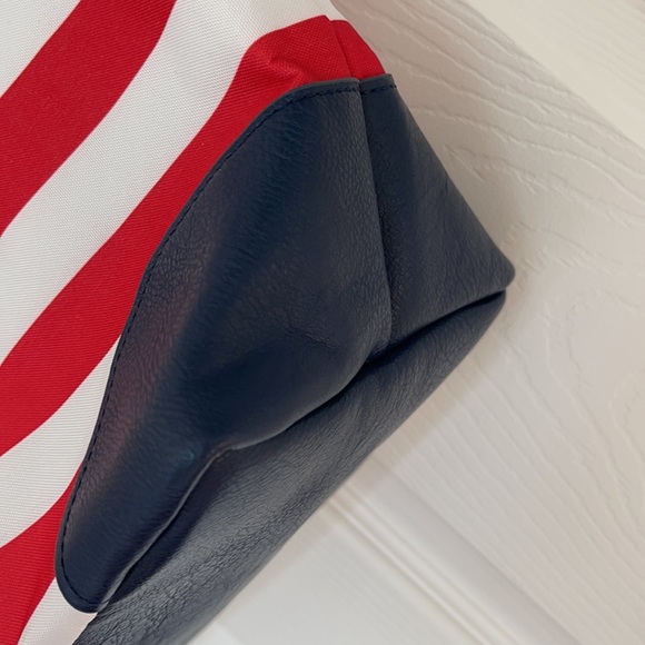 Disney Toes Bag - Picture 11 of 11